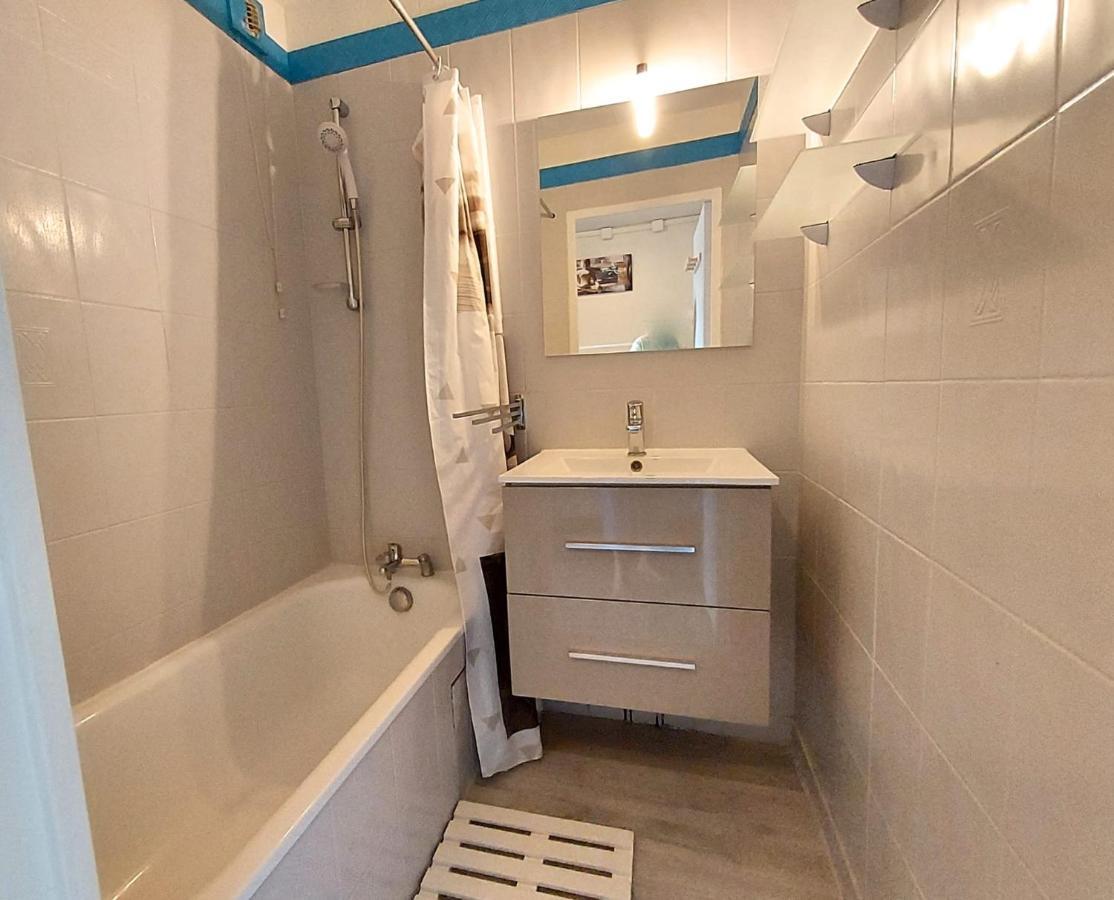 Hypercenter 27 M With Wifi And Shared Pool Apartment Fréjus Екстериор снимка